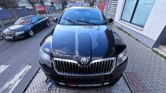 Vůz na díly Škoda Superb 2 FL kombi L&K 2015 CFGB PQS LF9RVů - 2