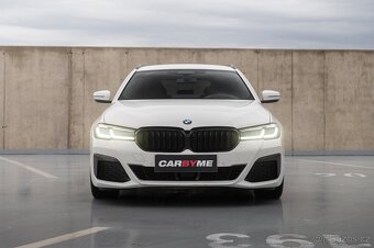 BMW 540d xDrive Touring M-Sport ComfS, DAP, Tažné, DPH - 2