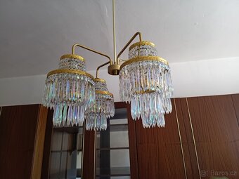 Křišťálový lustr - 2