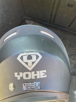 Prodám moto helmu YOHE, velikost XXL (64 cm), - 2