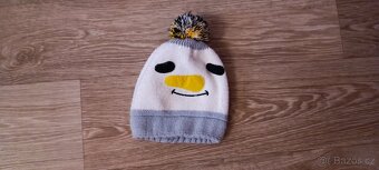 Oblečení vel. 2-4 - 2