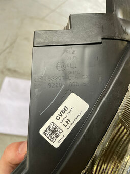 Nový levý přední LED světlomet Hyundai Bayon - 2