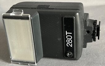 ELEKTRONICKÝ BLESK-REVUE 280T - 2