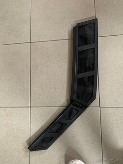 Větrací mřížky okno řidiče a spolujezdce VW Californie T7 - 2