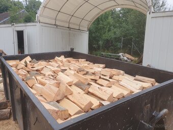 Palivové dřevo BUK skládaný - 2