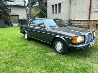 Mercedes 230 CE - cupé - 2