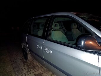 Chrysler Voyager 2.8 crdi, klimatizace ,7 míst. - 2
