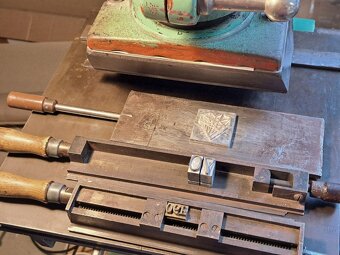 Zlaticí lis SONA Stehlík - 2