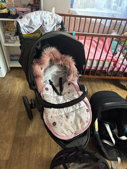 Britax b Motion 3 plus - 2