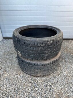 Letní pneu 245/35/19 - 2