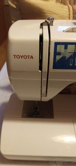 Šicí stroj el. Toyota - 2
