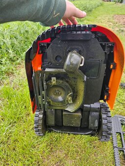 Robotická sekačka WORX 500 - 2
