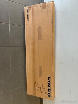 Oddelovaci mrizka do Volvo V70 - 2