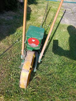 Prodám secí stroj - 2