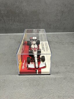 Model F1 Kimi Räikkönen - 2