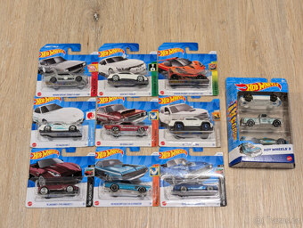 Hot Wheels auta - 2