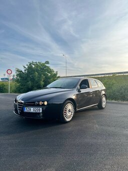 ALFA ROMEO 159 2,4jtdm 147kw 2007rv - 2