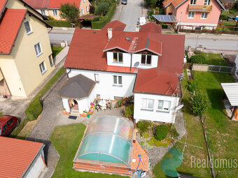 Prodej, rodinný dům se zahradou, bazén, 164 m2, Nové Hrady - 2