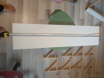 Police Ikea plus konzole - 2