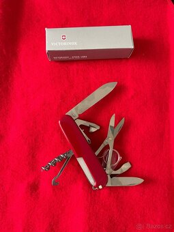 Prodám novy nůž Victorinox - 2
