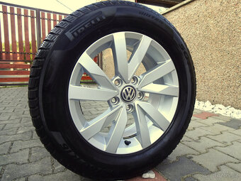 ZIMNÍ ORIGINÁL VW 16" 5x112 pneu 215/60R16 Passat, Superb.. - 2