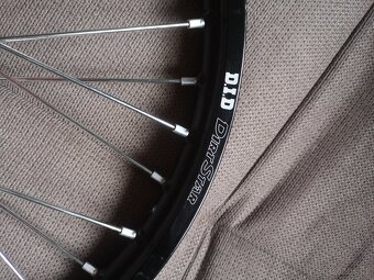 Honda Crf 450 /250, nové přední kolo, originál D. I. D. - 2