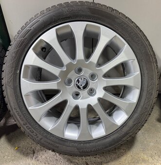 16” 5x100 originál alu kola Škoda zimni pneu - 2