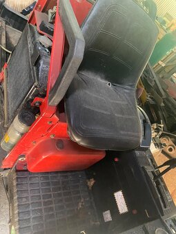 Pásové vozidlo - rýžový kombajn - pásový podvozek - 2