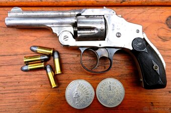 Smith & Wesson Cal.38 Safety Hammerless - 2