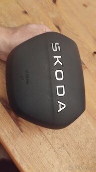 Airbag řidiče Škoda s nápisem ŠKODA nový originální - 2