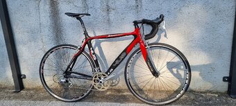 Karbonové silniční kolo - 2