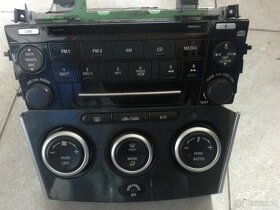 Radio,ovladani klima,stredovy panel na Mazda 6 rok 2004-08 - 2