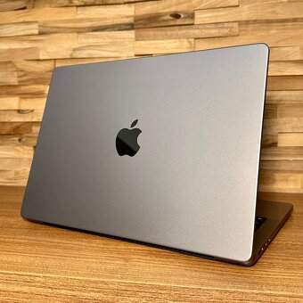 MacBook Pro 14,11CPU/14 GPU,M3 Pro,2023,18GB RAM, 512GB - 2