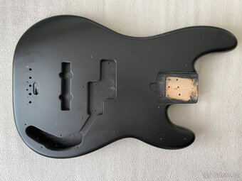 Sestava na PJ Bass 5 string - 2