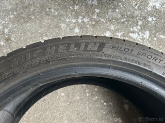 Letní pneu 235/40/18 Michelin - 2