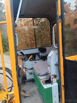 Minibagr 1.5t yuchai yc15 - 2