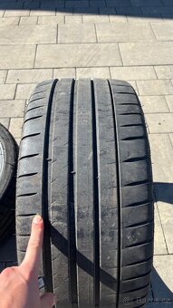 Michelin pilot sport 4s 235/35 r19 - 2