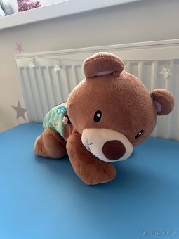 Lezoucí medvídek Vtech - 2