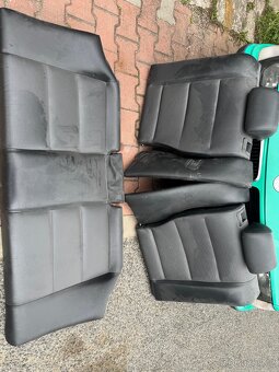 BMW E36 Compact sedačky - kůže - 2