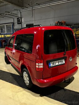Volkswagen Caddy 2.0 i , 85 kw , Tažné, 1 M . ,ČR. - 2