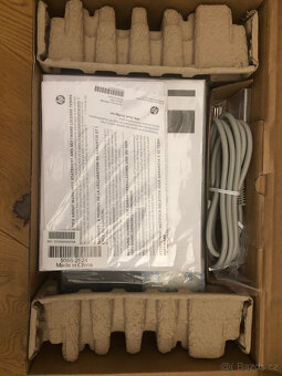 HP 1810-24 Switch J9801A - 2