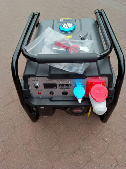 Prodám elektrocentrálu DAHRSSUN DRS4920X - 2