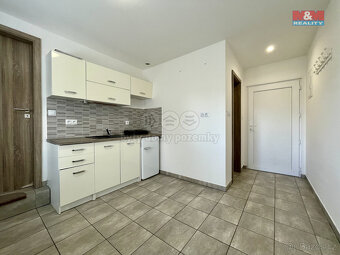 Pronájem bytu 2+kk, 22 m², Praha, ul. U líhní - 2
