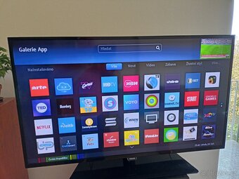 smart TV Philips úhlopříčka 107 cm - 2