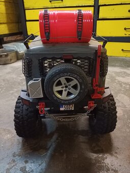 RC auto Toyota crawler 1/10 - 2