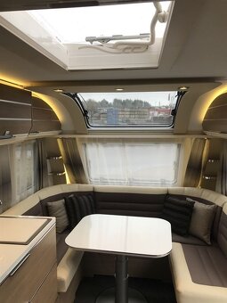 Adria Adora 522 UP, Klima, Alde topení, předstan - 2