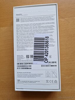 Apple iPhone 16 Pro 128 GB černý titan s krytem - 2