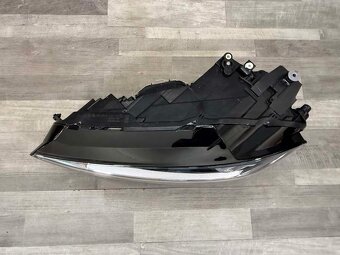 GOLF 7 SPORTSVAN 14-20 světlo FULL LED LP 518941043A - 2