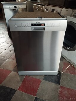 Volně stojící nerezová myčka zn.Siemens - 2