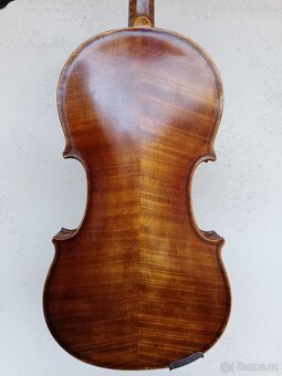 Housle - 2